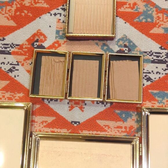 Vintage MCM gold trim tri-fold 5x7 frame, tri fold wallet frame, 3.5x2.5 frame - Picture 4 of 11
